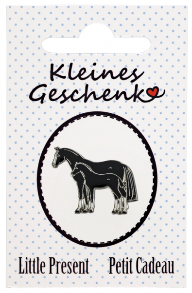 Pin "Stute und Fohlen", schwarz-weiß